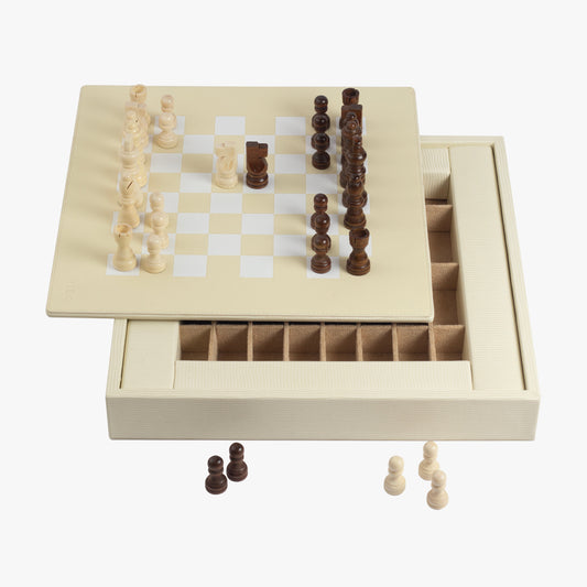 Ivory Lizard Chess Set